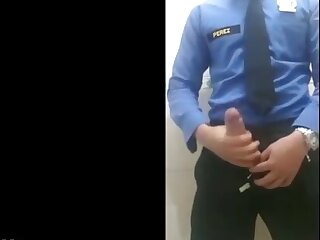 Security guard cums on his break