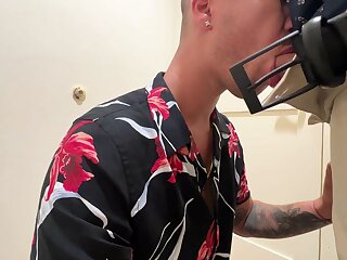Suck latino mall arab having blowhob in gfitness room my roc doctor lmk if close to me im real