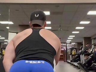 571  Beefy hunk Wiccan gymbulge gym.bulge OnlyFans porn