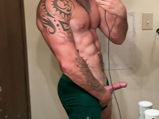 38 Famous TikToker  Garret Nolan garett__nolan onlyfans leaked