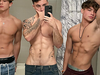 26 Famous TikToker  Garret Nolan garett__nolan onlyfans leaked