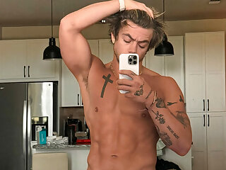 22  Muscle Jock from Tiktok Chris Wilson cmuscle cmuscle2.0 OnlyFans porn