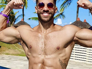 21 Brazilian hunk Guilherme Ferreira guilher_of not_of OnlyFans porn