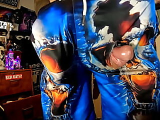 DJ Skull Fucker Cums