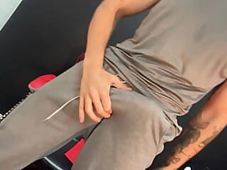 Macho Exibido Em Punheta Pesada Te Provocando