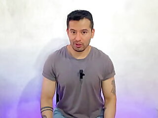 Mi padrino de bodas me folla a pelo y me pre&ntilde;a en la azotea de la casa de mis suegros&period; Relato sexual