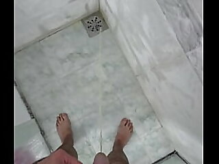 MIJANDO GOSTOSO EM CAMERA LENTA