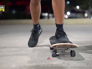 Fisting Skateboard (Helyo Karvalho, Rei Salmao)