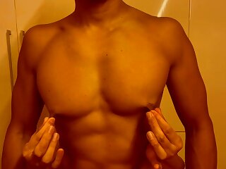 Muscle Worship Toned Muscle guy